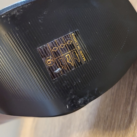 🌈NWOB Pin Up Couture Pleasure Pump in Fushia Patent Glitter/Black - Picture 11 of 12